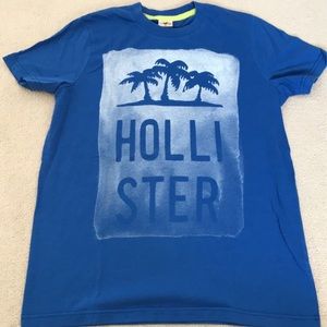 Hollister T-shirt